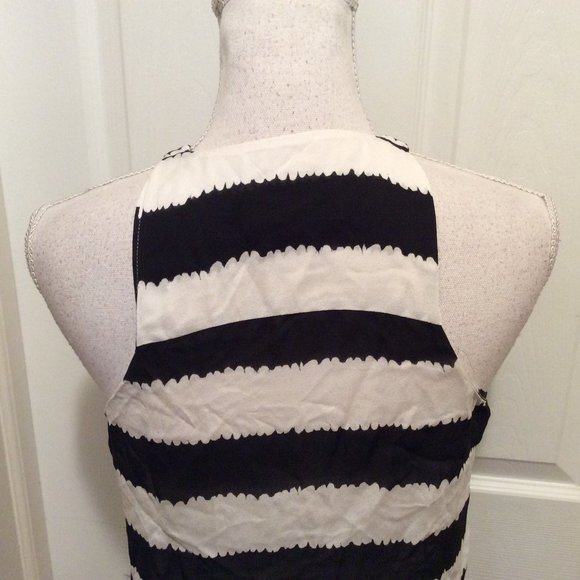 A.L.C. Top XS White Black Graphic Stripe Half Button Semi-Sheer Sleeveless - Picture 7 of 9